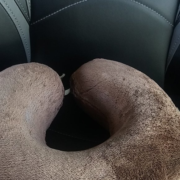 Large Travel Pillow with ties. In Brown Teddy Bear. Memory Foam. - Picture 3 of 7